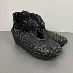 Bernie Mev Woven Cut-out Wedges